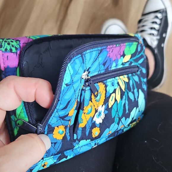 Vera Bradley wallet - Picture 4 of 4